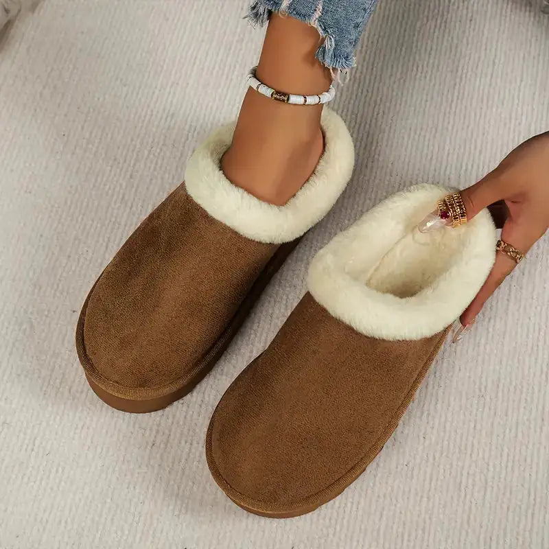 Chic Fur Lined Slip-on